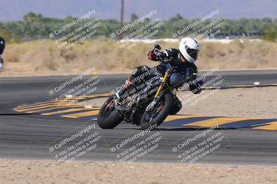 media/Nov-06-2023-Moto Forza (Mon) [[ce023d0744]]/4-Beginner Group/Session 3 (Turn 16)/